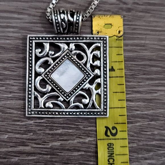 925 Sterling Silver Bali Mother of Pearl Center Square Necklace 16 inch - Picture 5 of 7